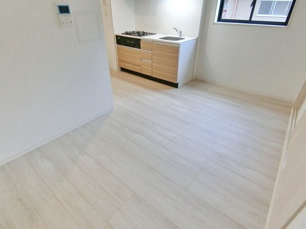 プレミアータ ルーチェの物件内観写真